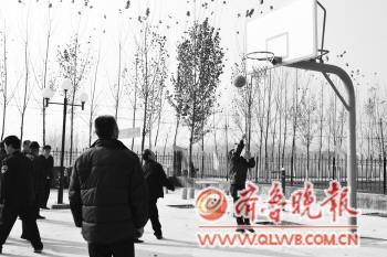 ��һ��ӛ�ͷ�����������Ć���