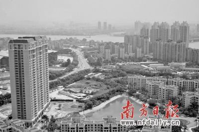 �ڻ��ݲ����򱱰l(f��)չ���^���У���Ʒסլ�_�l(f��)������(y��u)��څ�����@���_�l(f��)��������^(q��)�n�θ��ǽ���Ƭ�^(q��)���е��@�����c���Ϸ��Ո�ӛ�ߡ����S�����z