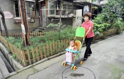 ݠ�^(q��)��λ���Y����������(d��ng)�S�o(h��)��ͬ�Ƙ�M��8̖Ժ�ľG��Խ��Խ����