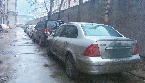 ʡ�ǖ|��һ���fС�^(q��)��(n��i)���](m��i)�Є���ͣ܇(ch��)λ����������͛](m��i)�еط�ͣ܇(ch��)�ˡ�����(b��o)ӛ�� ���� �z